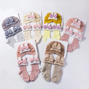 Ensemble Bonnet Turban Et Chaussettes Pour Nouveau-Né Oreilles De Lapin En Peluche Chaussettes En Tricot Côtelé Pour Nourrissons