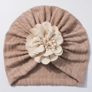 Turbant souple pour bébé en tricot à chevrons avec fleur multicouche rose poudré