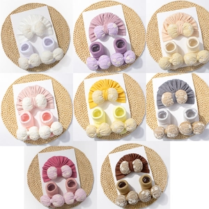 Ensemble bonnet et chaussettes pour bébé avec nœud en dentelle florale en huit couleurs