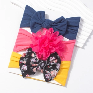Three-piece baby headband set with solid bows and floral patterns for infants