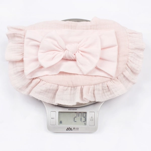 Lightweight baby headband and bib set weighing only 27.9g for maximum comfort