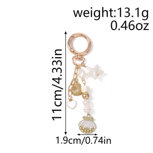 Detailed size specifications for ocean-themed keychain with shells and pearls