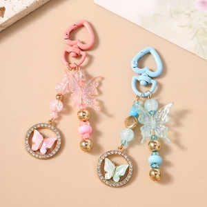 Porte-clés papillon à perles avec mousqueton coeur et strass pour décoration de sacs