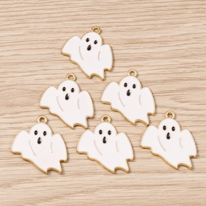 Lot de six breloques fantômes en émail blanc et bordure dorée pour bijoux DIY