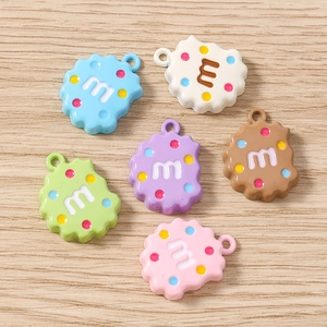 Pendentifs biscuits simulation DIY en 6 couleurs avec lettre m pour création bijoux