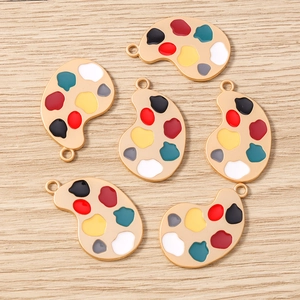 Pendentifs palette de peintre en métal doré avec émail coloré pour la création de bijoux