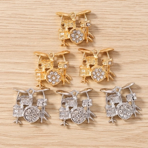 6-teiliges Strass Trommel Anhänger Set in Gold und Silber für DIY Schmuck und Ketten