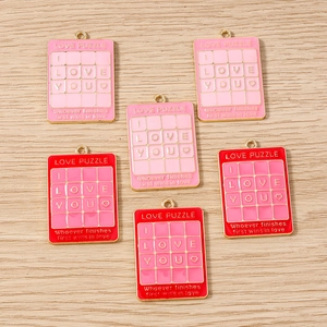 Romantisches Puzzle Design Emaille Zinklegierung Anhänger I Love You Buchstabe Charm Für DIY Schmuckherstellung Schlüsselanhänger