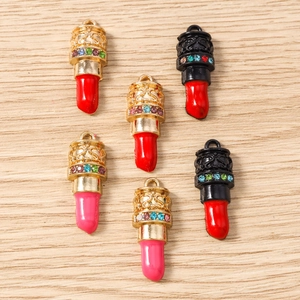 Creatieve lippenstift hangers met strass en emaille voor het maken van DIY-sieraden