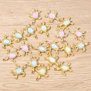 Pendentifs tortue de mer colorés avec effet opale pour la création de bijoux DIY