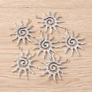 Vintage Zinc Alloy Spiral Sun Charms Antique Silver Sunburst Pendants For DIY Necklace Bracelet Earring Jewelry Making Accessories