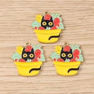 Ciondoli creativi gatto nero e fragola per creazione gioielli fai-da-te, set da 10