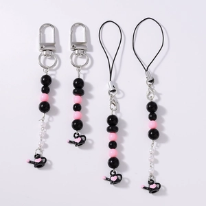 Bijoux de téléphone perles avec cœur et bouilloire en noir et rose style tendance