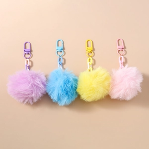 Porte-clés Pompon en Fausse Fourrure de Lapin Boule de Peluche en Polyester Souple Pendentif de Sac avec Chaîne Colorée