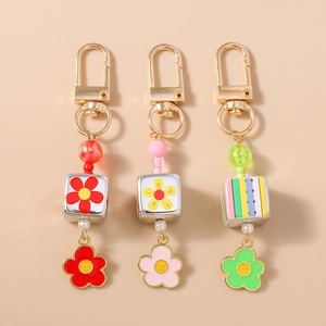 Simpatico Portachiavi a Forma di Margherita con Perline in Lega di Zinco Pendente con Faccina Sorridente Portachiavi a Cubo Colorato