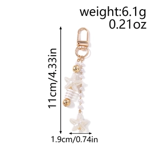 Detail view of starfish keychain with dimensions 11cm length and 6.1g weight specification