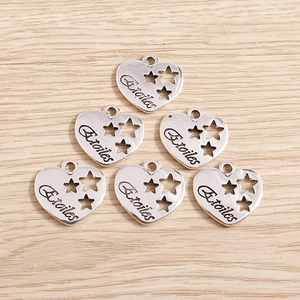 Silberne Herzanhänger mit Etoiles-Gravur und Sternmuster für DIY-Schmuck und Halsketten