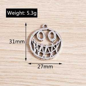 Detail eines 31mm antiken silbernen Hohlclown-Anhängers für DIY-Schmuckzubehör