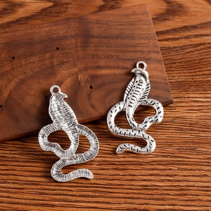 Creative silver alloy cobra pendants for handmade necklaces and bracelets, pack of 4