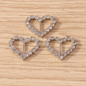 Pack of 10 fashion heart-shaped diamond geometric pendants for DIY jewelry making