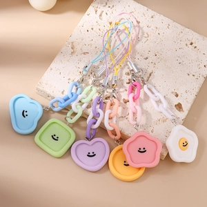 Bijoux de téléphone en silicone colorés avec smileys, nuages et cœurs créatifs