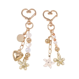 Porte-clés en forme de cœur doré et breloque de sac avec perles et étoile de mer
