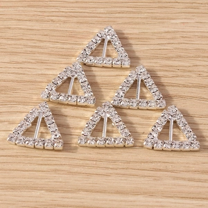 Detail of triangle rhinestone buckles with silver alloy finish for DIY accessories