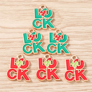 Pendentifs trèfle LUCK dorés en émail rouge et vert pour la création de bijoux DIY