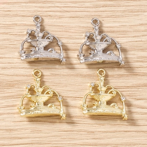 Set of 4 crown charms in gold and silver alloy with rhinestones for DIY jewelry