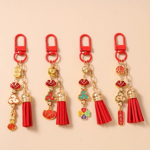 Chinese Style Red Tassel Keychain Alloy Enamel Auspicious Clouds Ingot Pendant Key Ring For Women Bag Charm Lucky Gift