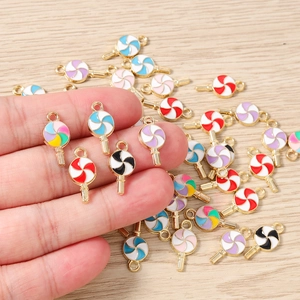 Détails de breloques sucettes en émail coloré pour bracelets DIY avec finition dorée