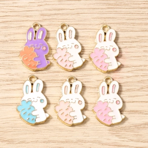 Cute Cartoon Rabbit Holding Carrot Enamel Zinc Alloy Pendants For DIY Necklace Bracelet Keychain Jewelry Making Accessories