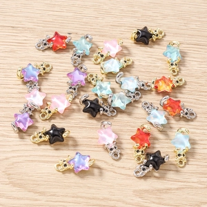 Pendentifs étoiles en résine colorée avec fermoirs chat en métal pour bijoux DIY