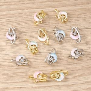 Pendentifs planète étoile et lune pour bijoux DIY en finition or et argent