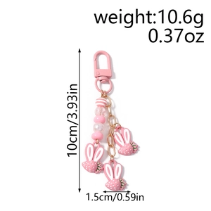 Portachiavi con coniglio fragola rosa e gancio in metallo, lunghezza totale di 10 cm
