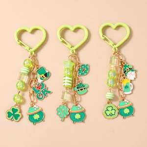St Patrick Day Beaded Keychain Lucky Shamrock Green Hat Gold Pot Gnome Enamel Bag Pendant Keyring Jewelry For Women Party Gift