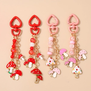 Porte-clés Perlé en Forme de Champignon Mignon avec Boucle en Cœur Alliage de Zinc Émail Pendentif de Sac Cadeau pour Femmes Enfants