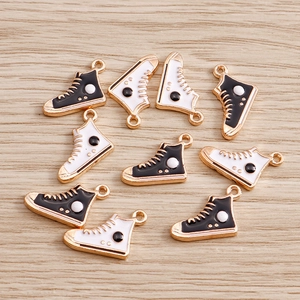 Pendentifs de Chaussures en Toile Montantes en Alliage Mode Breloques de Baskets en Émail pour la Fabrication de Bijoux DIY Collier Bracelet
