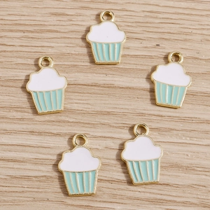 Lot de 5 breloques émaillées en forme de cupcake avec cadre doré pour bijoux DIY