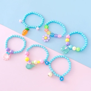 Lot de 6 bracelets en perles pour filles avec breloques animaux et fleurs colorées