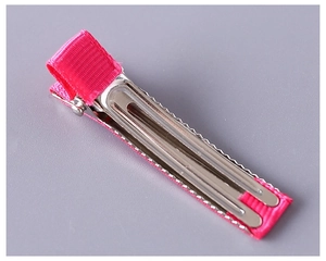 Detail van 5cm roze metalen krokodillenklem met grosgrain lint voor DIY haaraccessoires