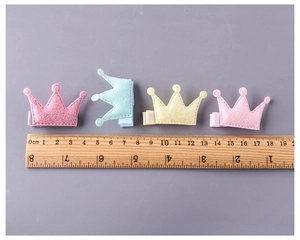 Barrettes à cheveux couronne pailletée pour filles en quatre couleurs avec mesure