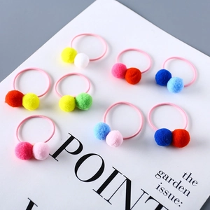Lot de 8 élastiques à cheveux à pompons colorés pour filles avec boules en peluche douces