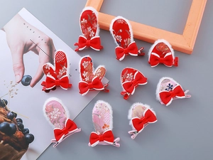 Lot de 10 barrettes style chinois avec oreilles de lapin en peluche et nœuds brodés