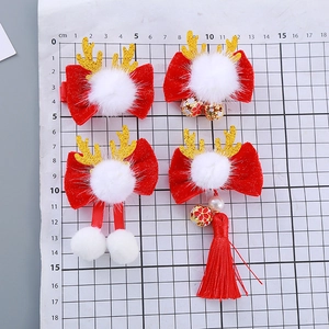 Barrettes à nœud rouge scintillant avec bois de renne dorés et cloches pour filles