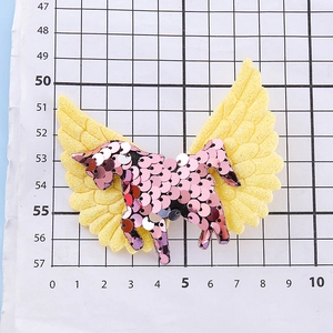 Barrette licorne rose à paillettes avec ailes dorées brillantes pour filles