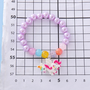 Bracelet en perles de lavande pour enfants avec breloque licorne et perles dépolies