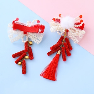 Barrettes du Nouvel An Chinois avec perles, nœuds en dentelle et longs glands