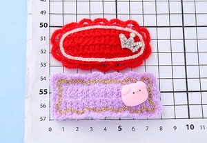 Détails de barrettes à cheveux en crochet fait main avec couronne et cochon pour filles