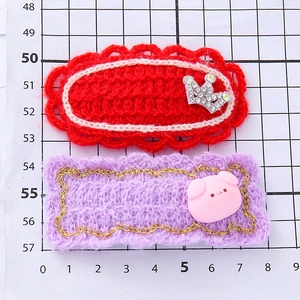 Barrettes à cheveux tricotées mignonnes avec couronne et cochon pour filles